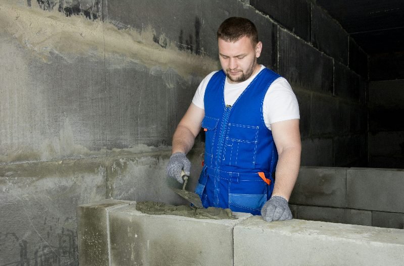 Retaining Walls services in Welland, Ontario